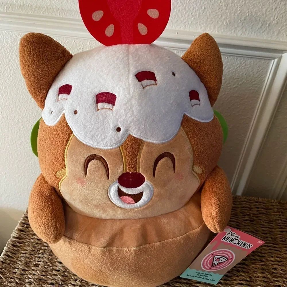 Disney Chip Munchkin PitaโPlushโNWT
